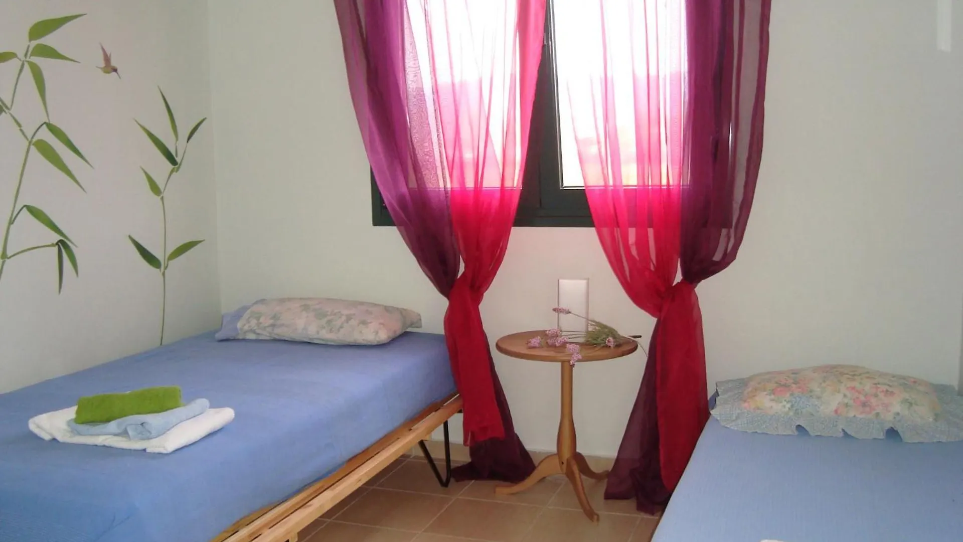 Vila Villaathena Skála Foúrkas