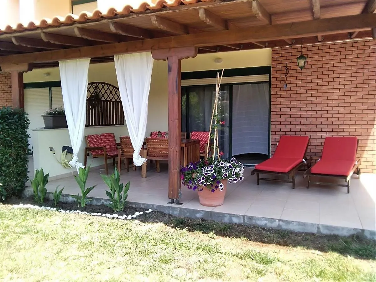 Vila Villaathena Skála Foúrkas Řecko